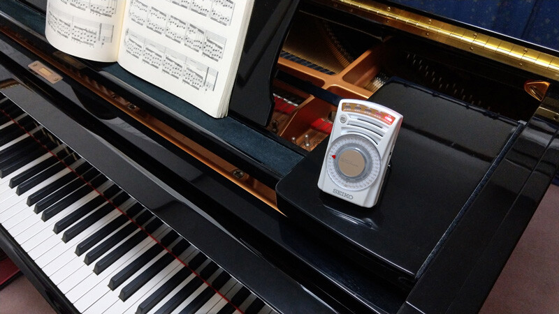 SQ60W_piano_01_l